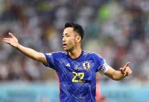 日媒：前日本隊(duì)長吉田麻也將以“支援球員”身份，與日本隊(duì)會合配圖