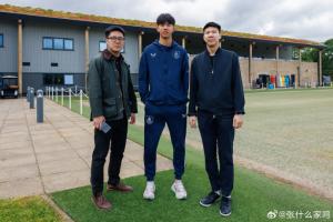 前國(guó)腳張永海之子！19歲張家鳴：回到伯恩利，全力爭(zhēng)取一線隊(duì)出場(chǎng)配圖