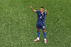 姆巴佩世界杯16場比賽打進15球，效率高于大羅、克洛澤、梅西配圖
