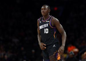 馬盧阿奇：我的歡迎來NBA時(shí)刻是打掘金 我被沃特森隔扣配圖