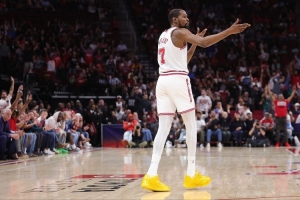 你行你上？杜蘭特開噴NBA博主：別只制造話題 來打5V5給觀眾看看配圖