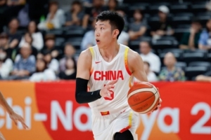 馬布里：廖三寧正在成為中國(guó)男籃的門面球員之一 他仍有進(jìn)步空間配圖